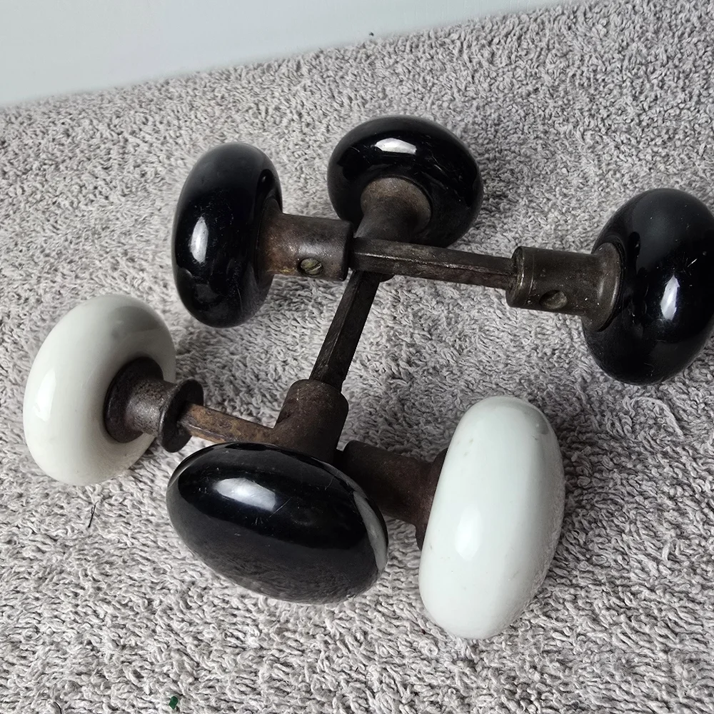 Vintage Black and White Door Knob Set